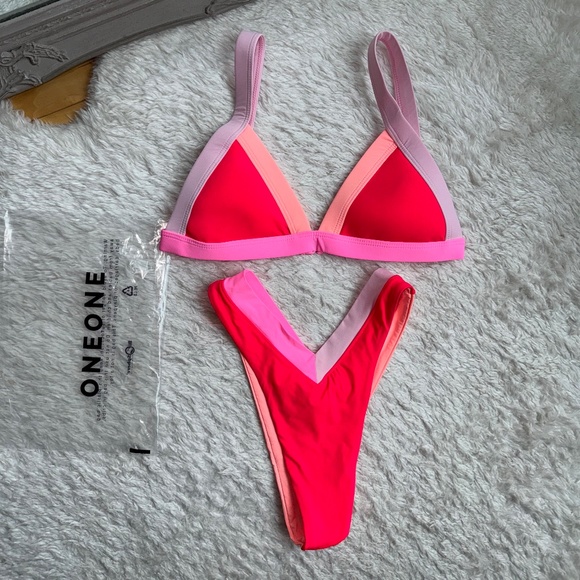 OneOne Swimwear Bikini Set Red Pink Jesse Kameron Small - Picture 1 of 2